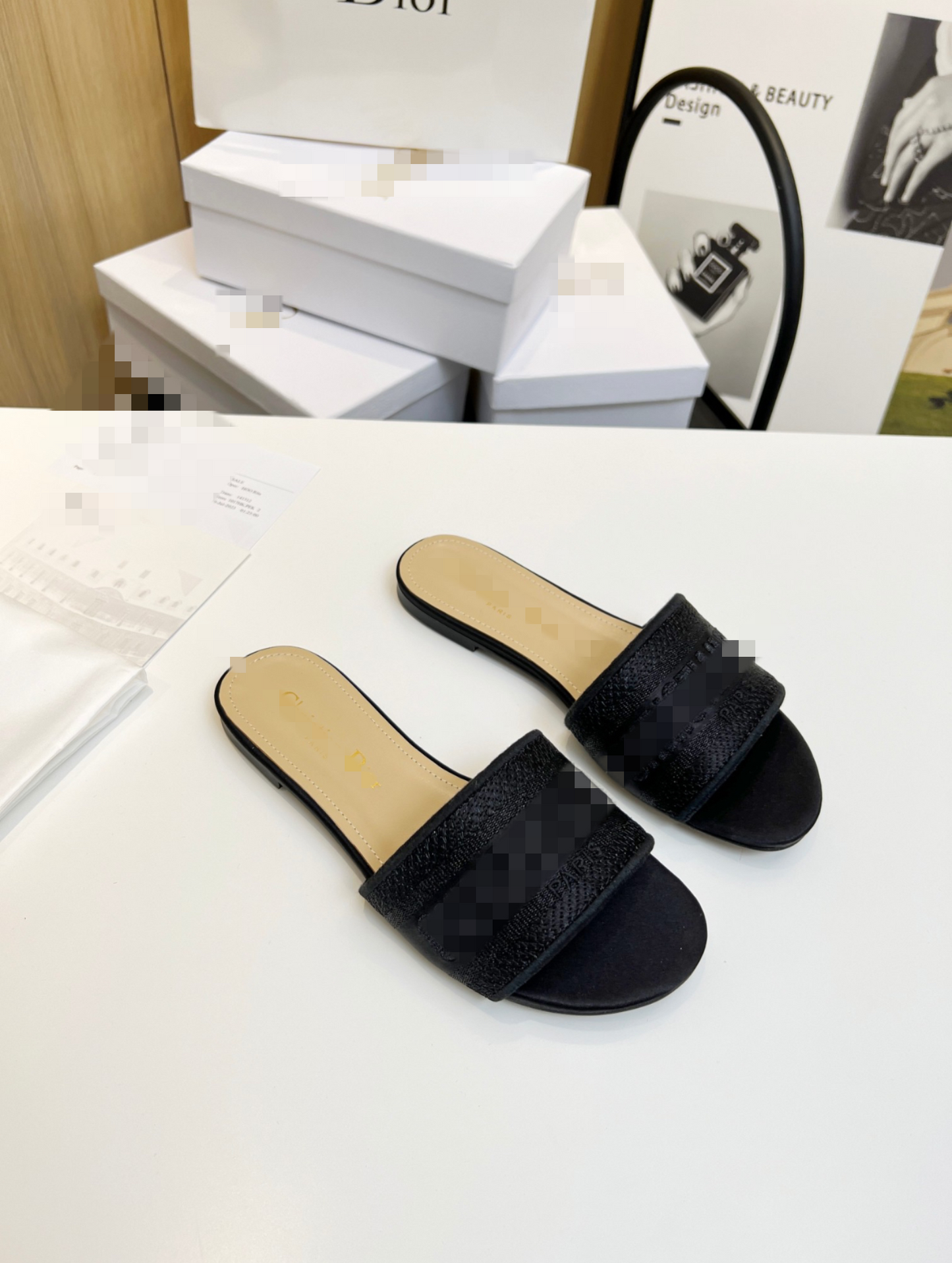 Ior Sandals